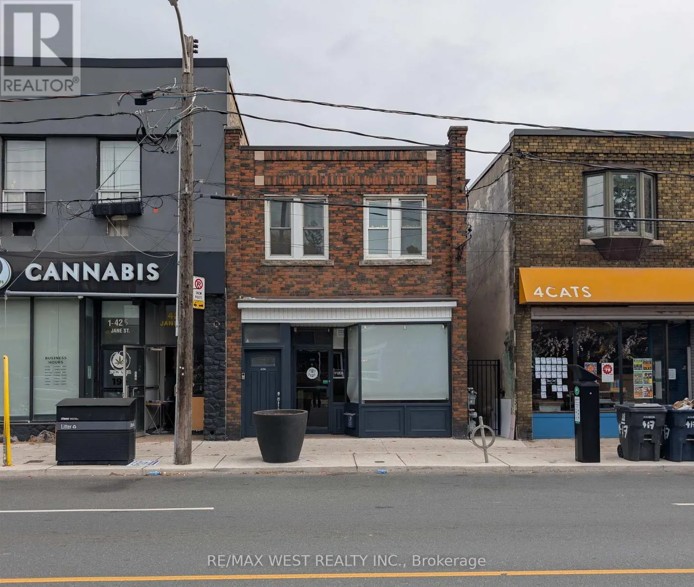 MAIN - 419 JANE STREET