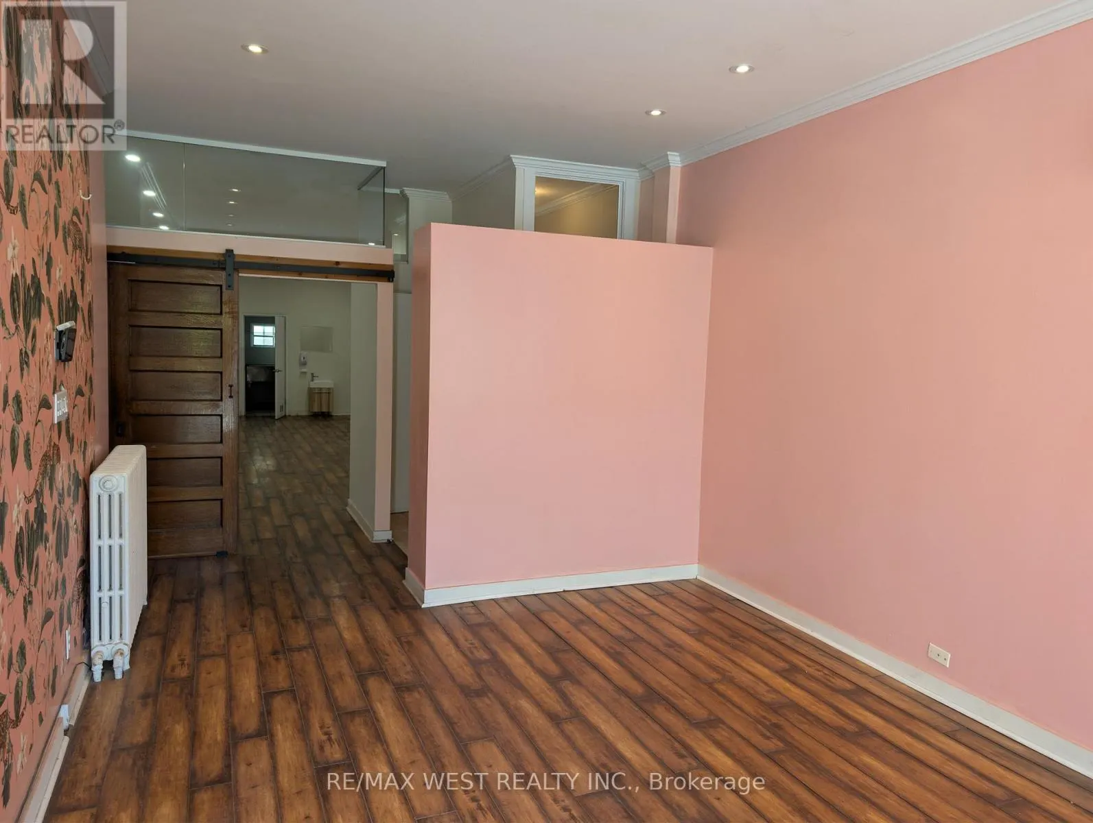 MAIN - 419 JANE STREET