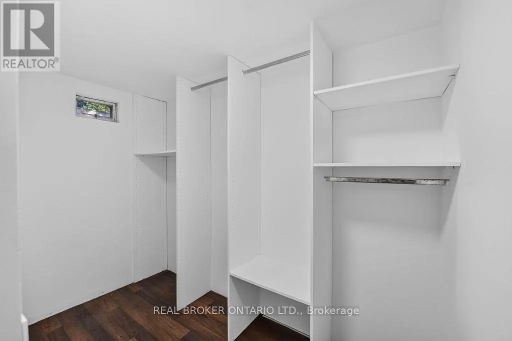 1024 ROOSEVELT ROAD