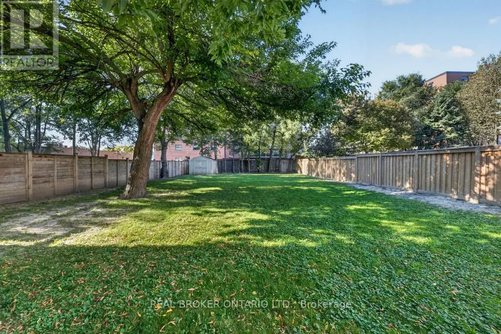 1024 ROOSEVELT ROAD