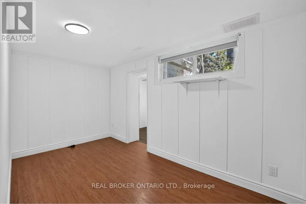 1024 ROOSEVELT ROAD
