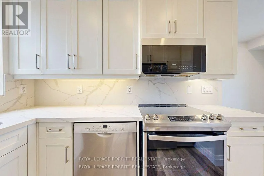 #1 - 254 ARMADALE AVENUE