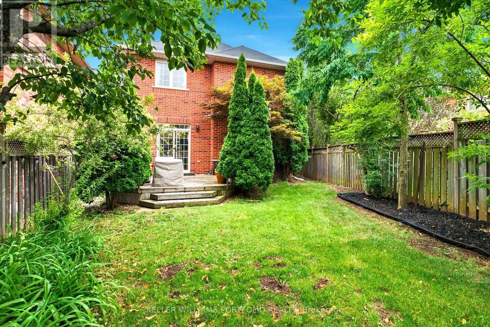2153 MEADOWGLEN DRIVE