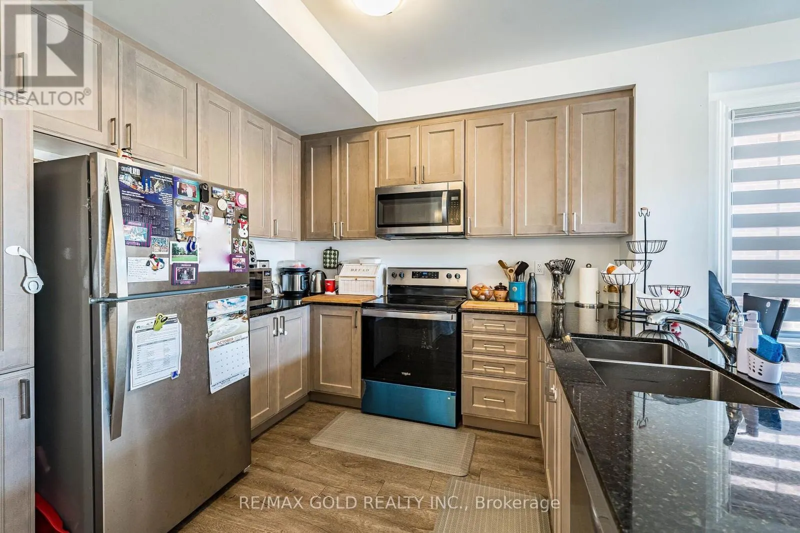 13 KEPPEL CIRCLE