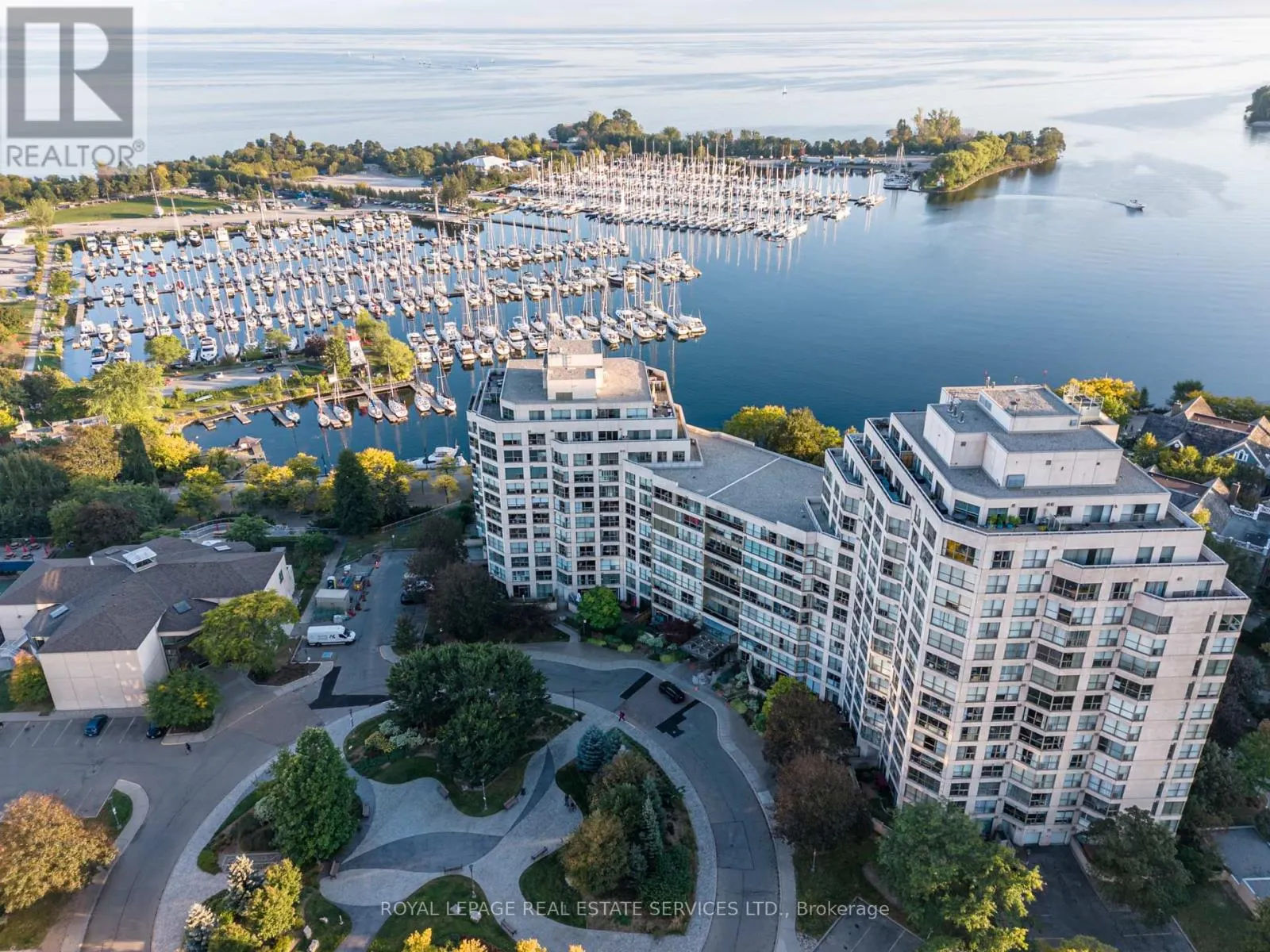 1304 - 2267 LAKE SHORE BOULEVARD W