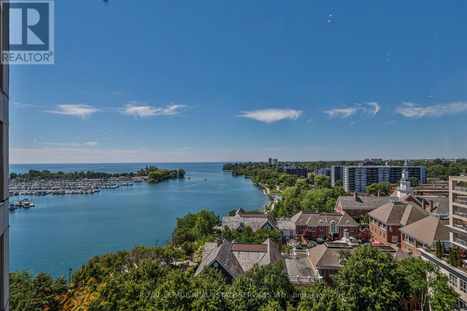 1304 - 2267 LAKE SHORE BOULEVARD W