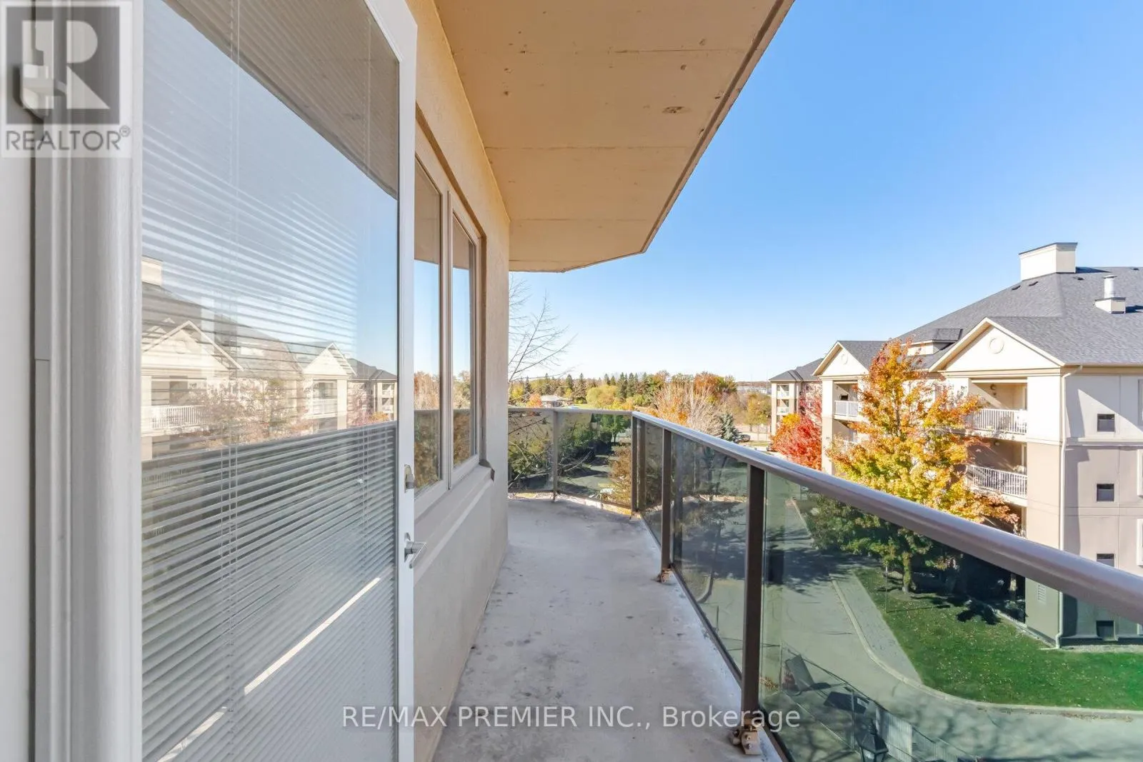 401 - 3 DAYSPRING CIRCLE