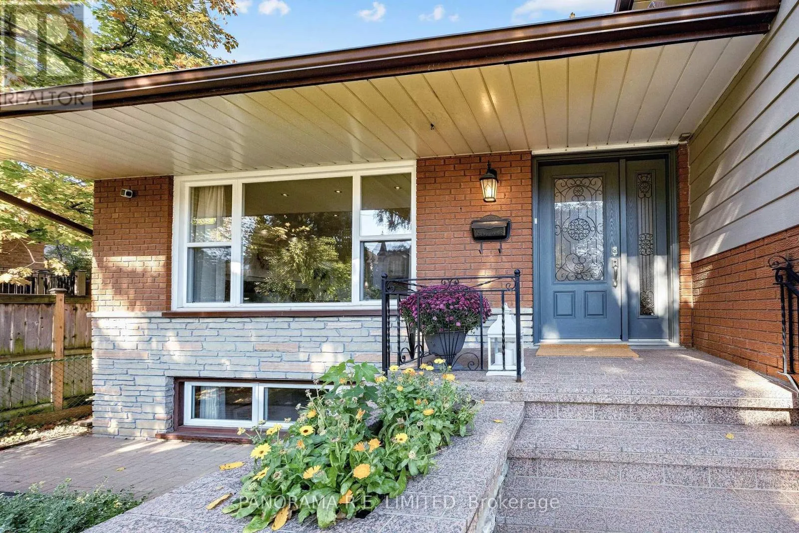 4 DONALBERT ROAD