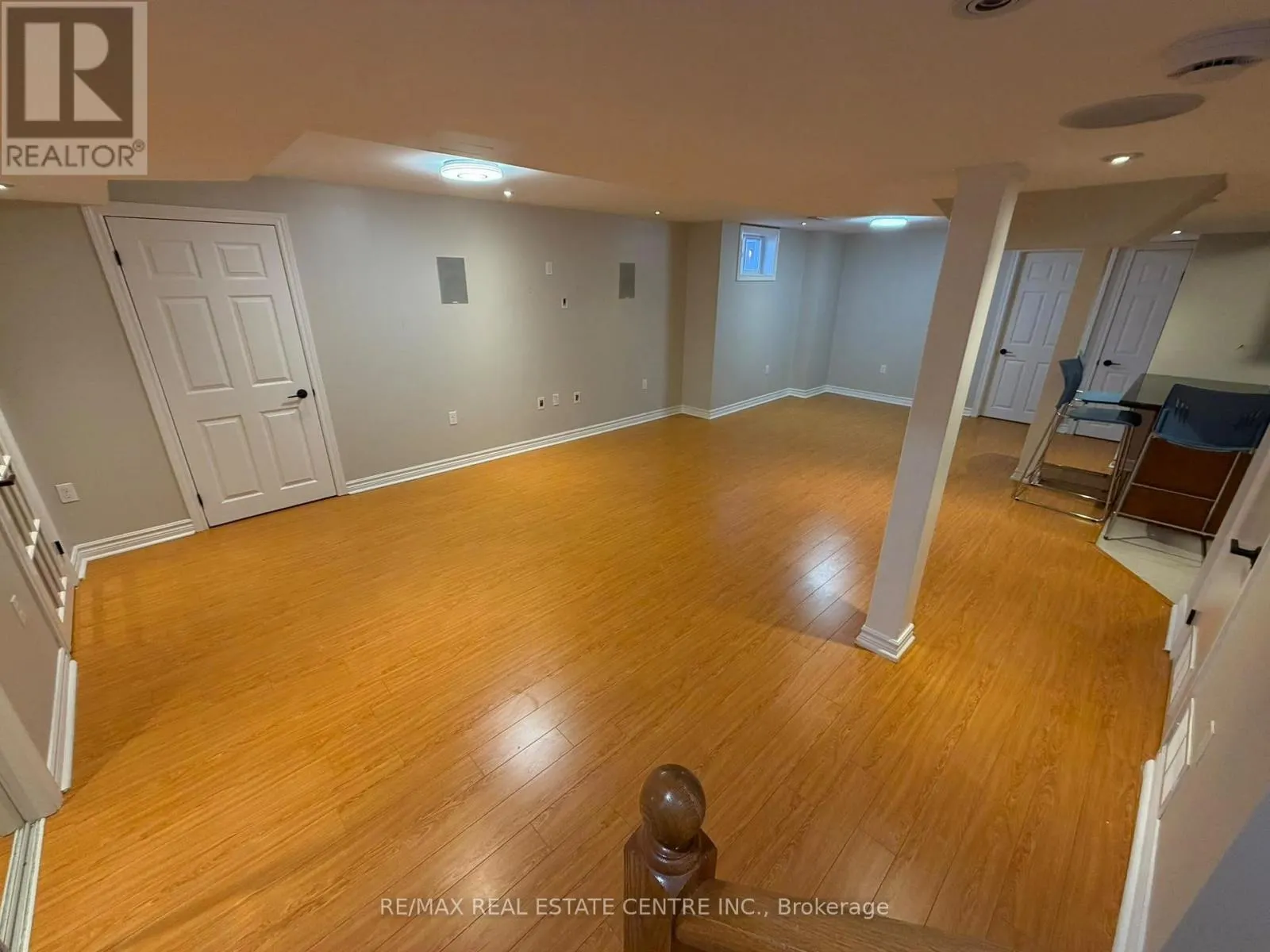 BASEMENT - 7448 VILLAGE WALK