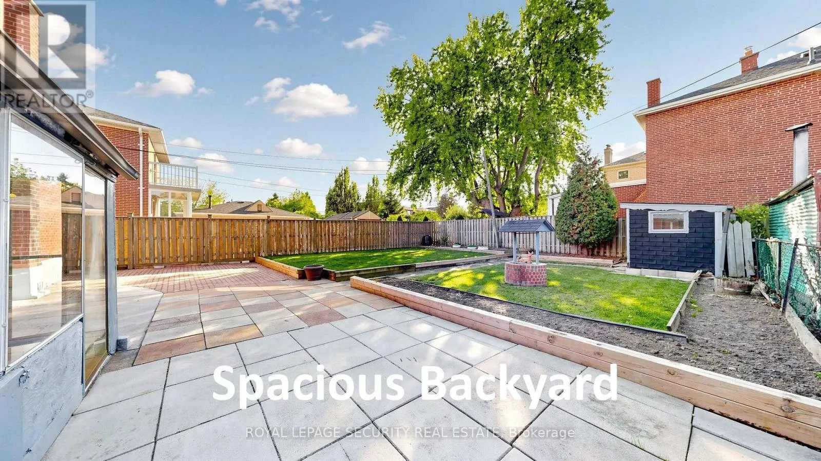 204 LOCKSLEY AVENUE