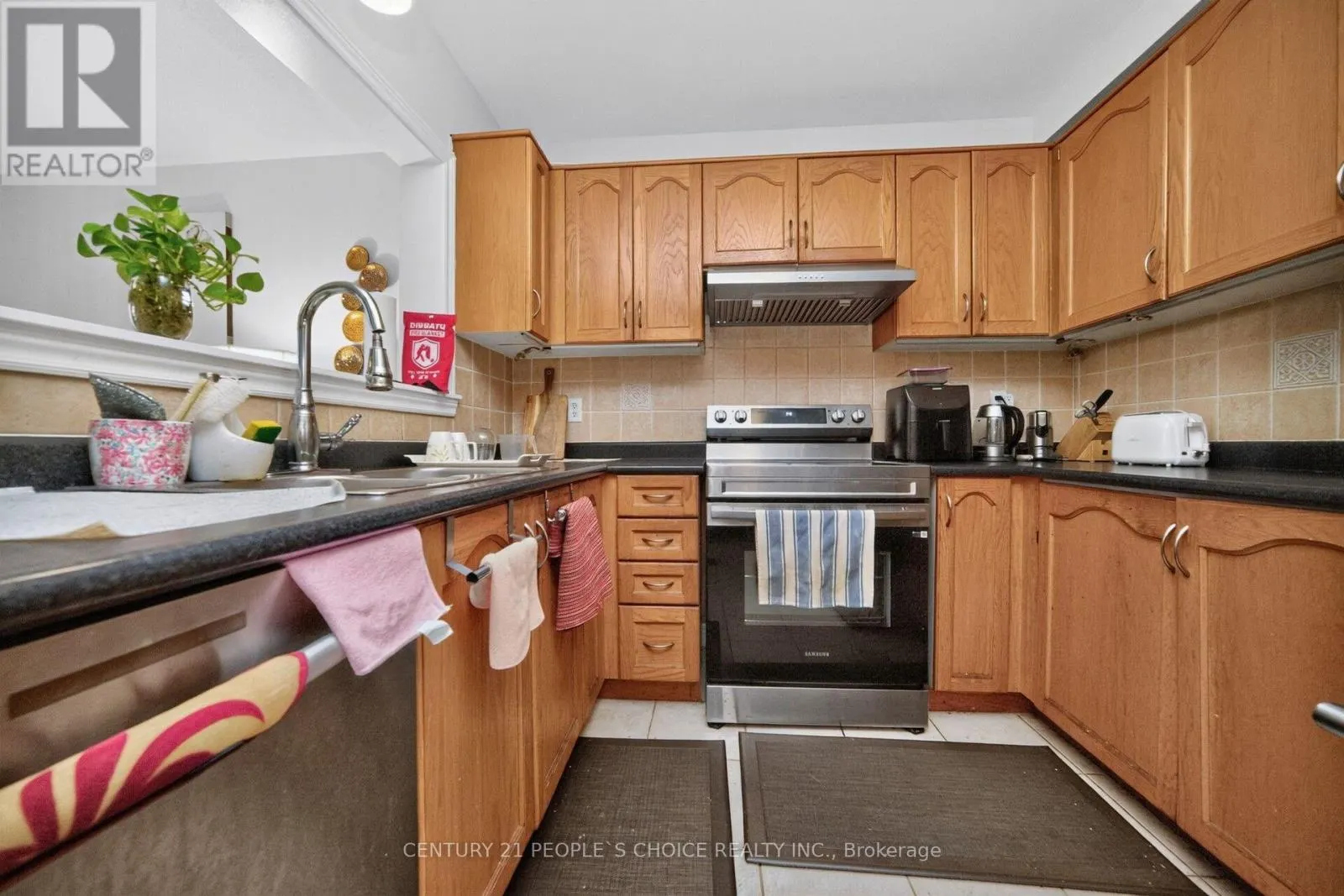 7273 GAGLIANO DRIVE