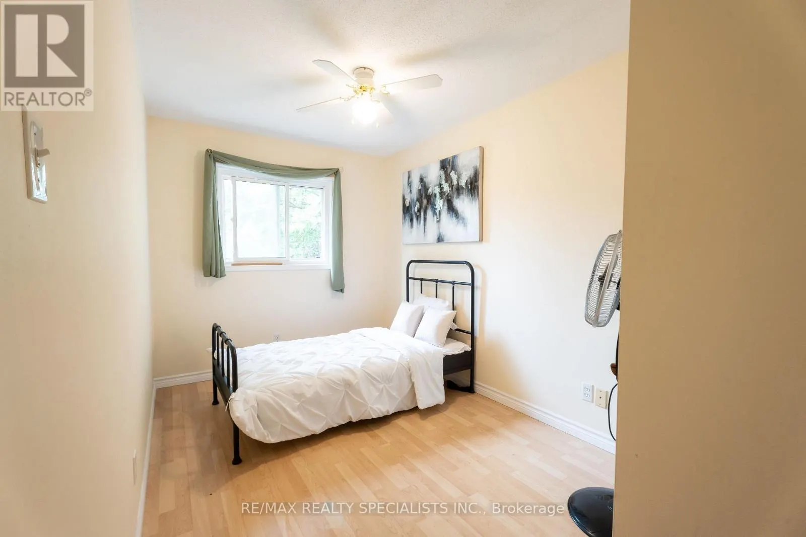 26 VIVALDI CRESCENT