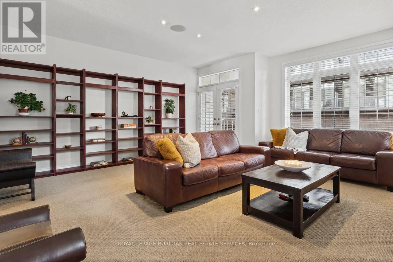 2090 BATES COMMON