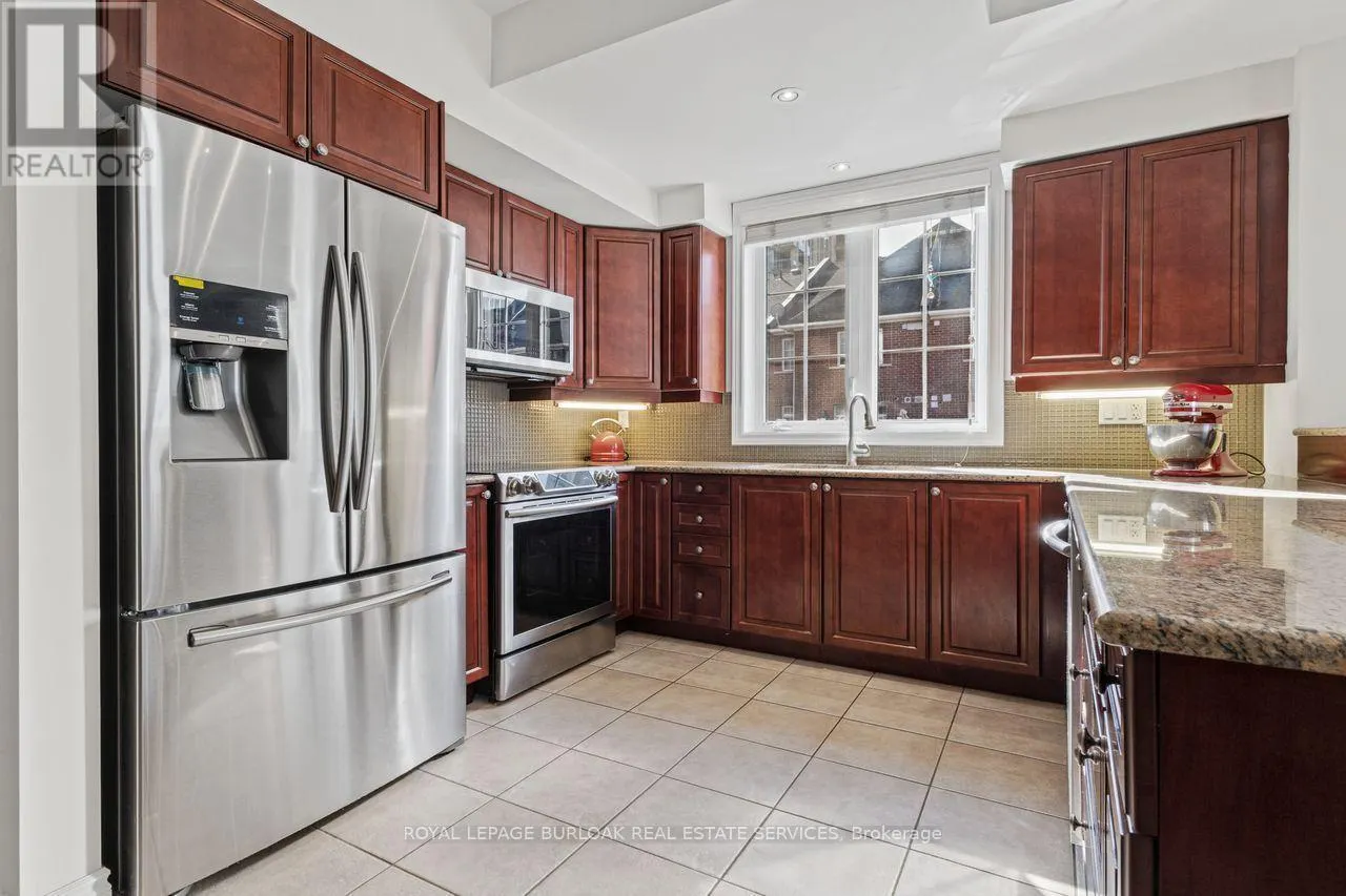 2090 BATES COMMON