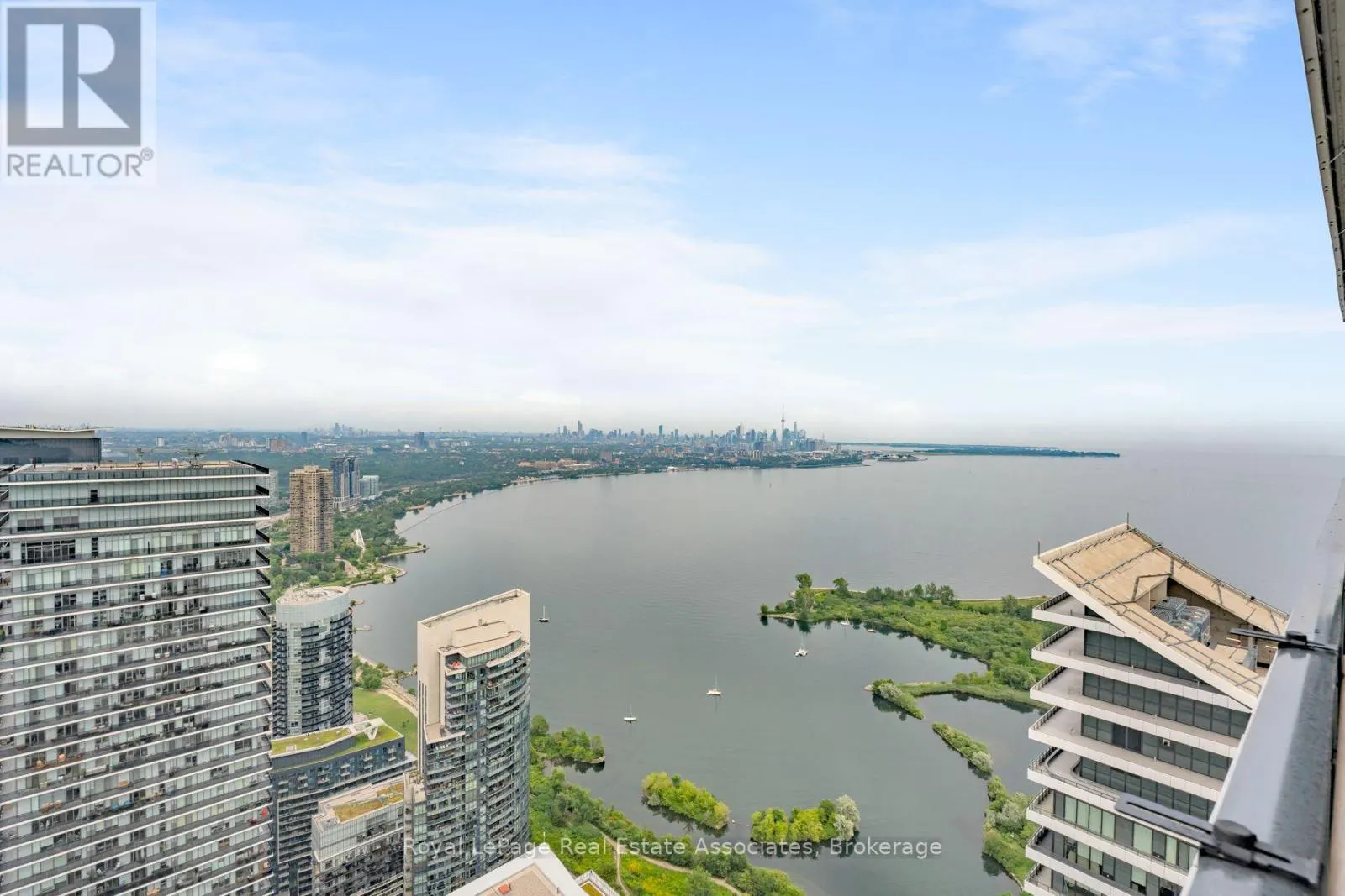 6104 - 30 SHORE BREEZE DRIVE