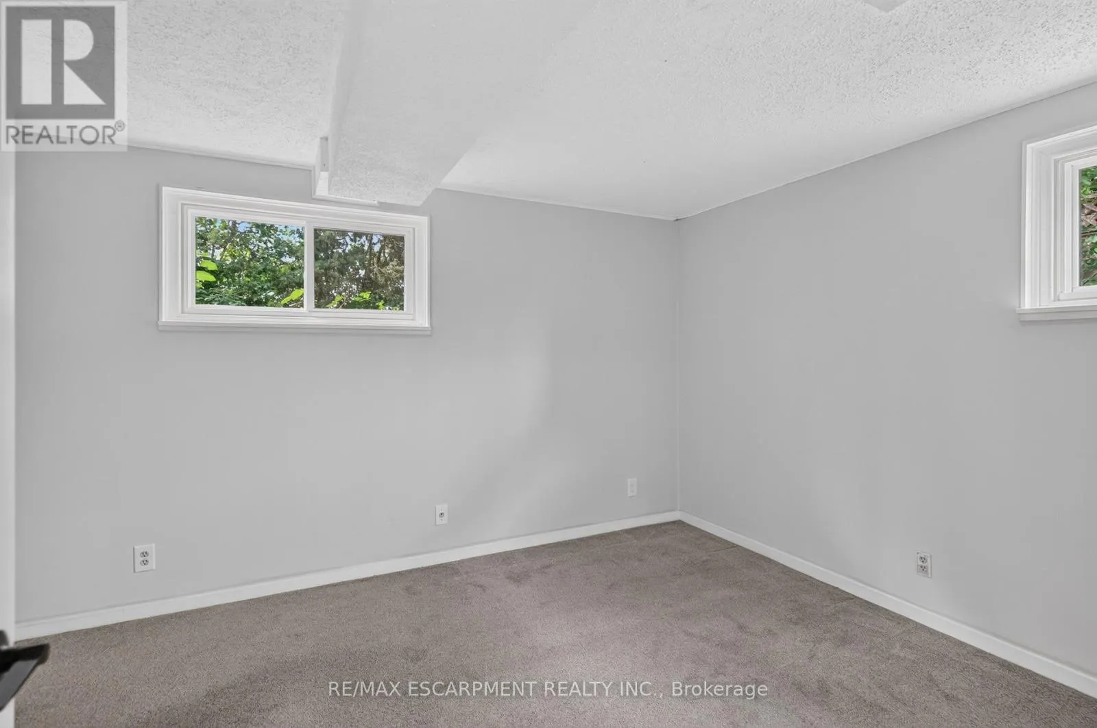 3401 ROCKWOOD DRIVE
