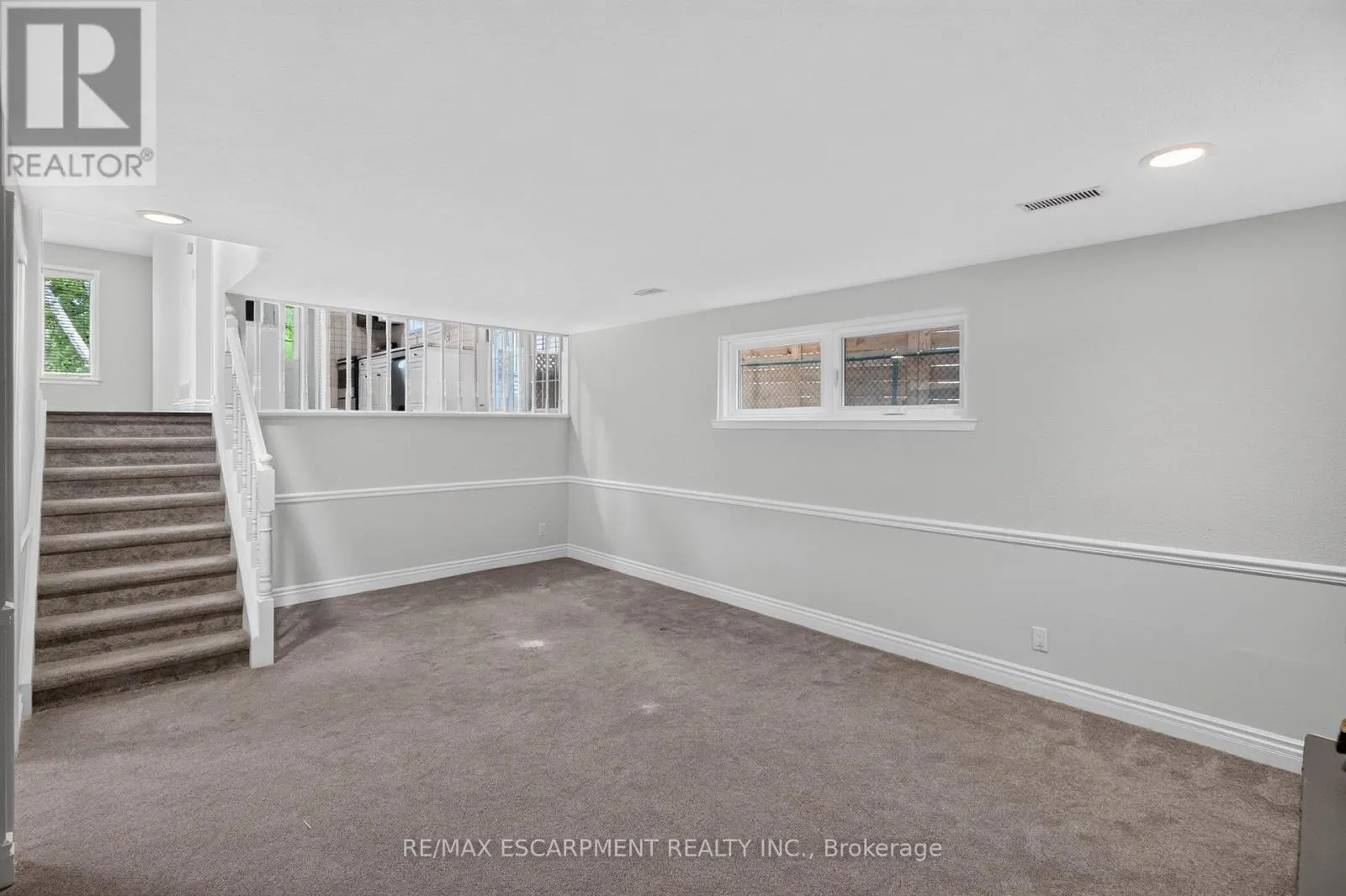 3401 ROCKWOOD DRIVE