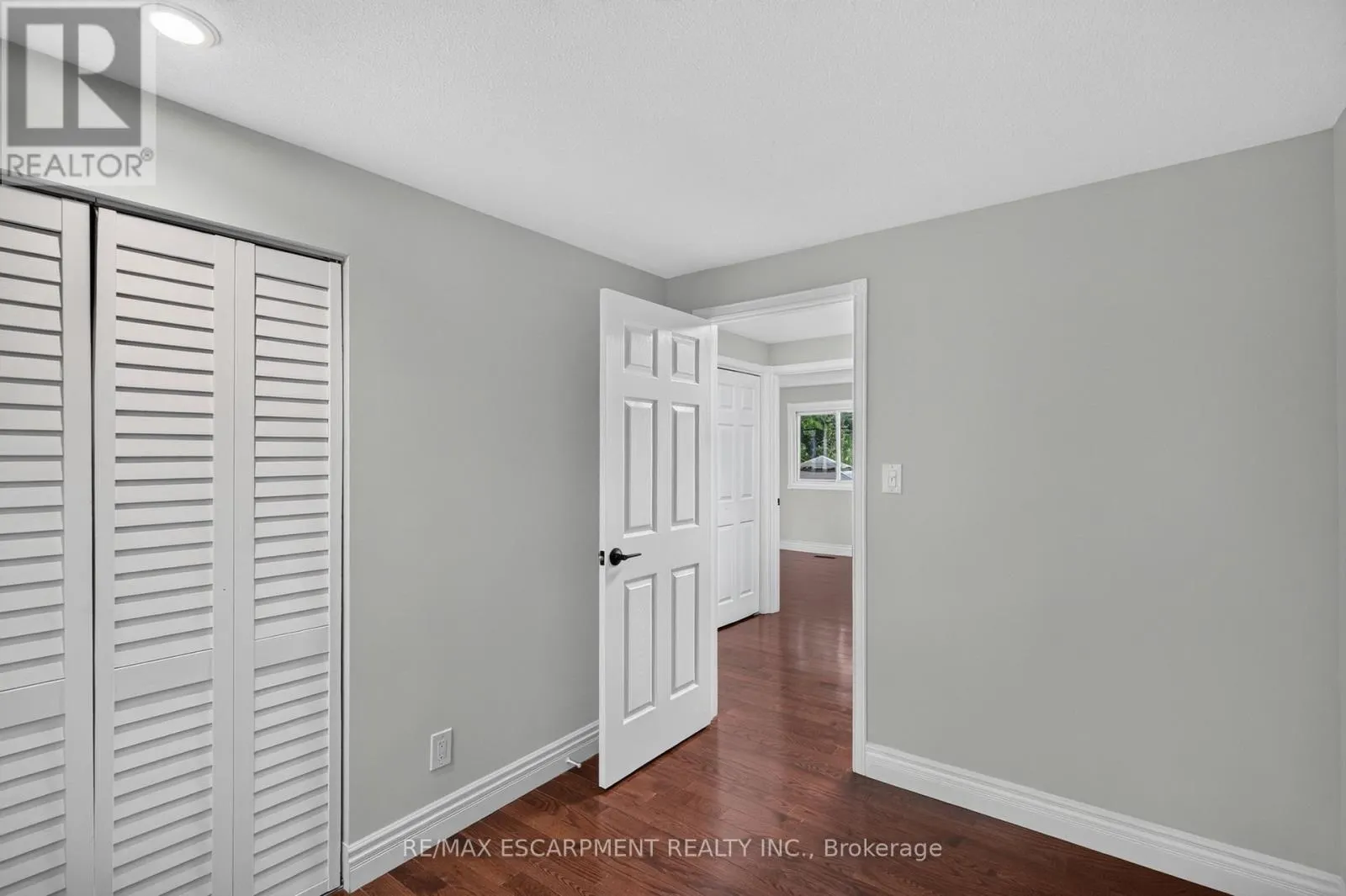 3401 ROCKWOOD DRIVE