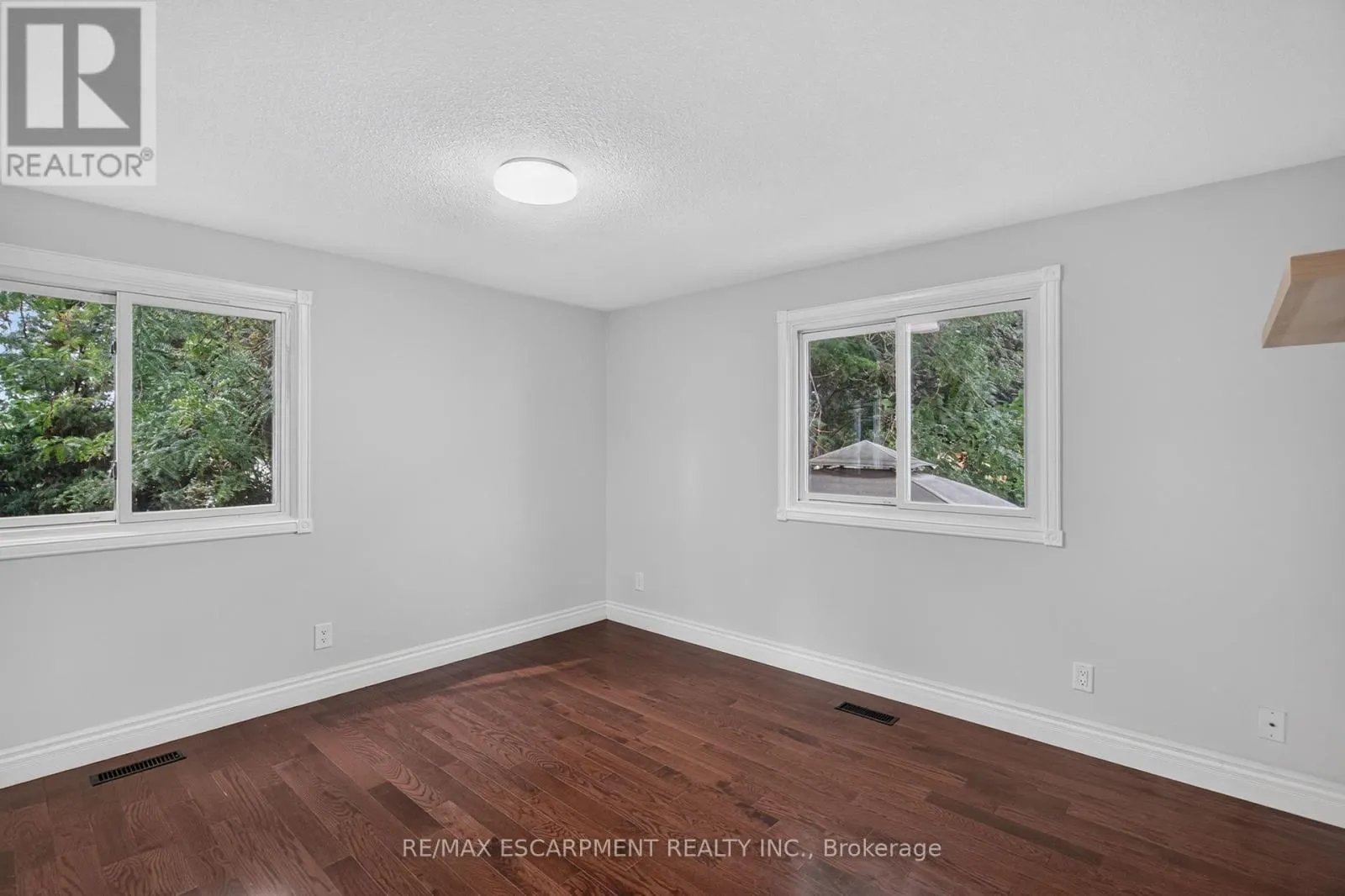 3401 ROCKWOOD DRIVE