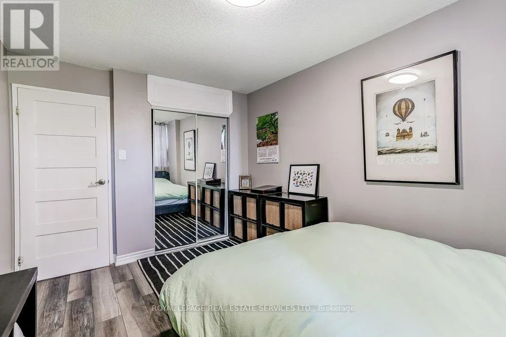 402 - 3590 KANEFF CRESCENT