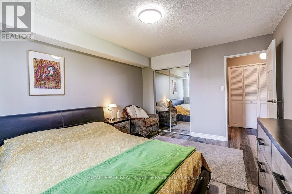 402 - 3590 KANEFF CRESCENT