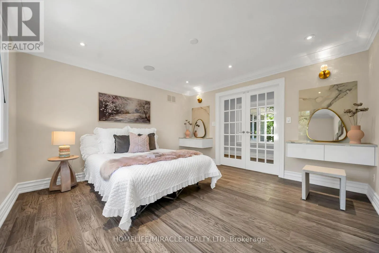 271 OAKHILL ROAD