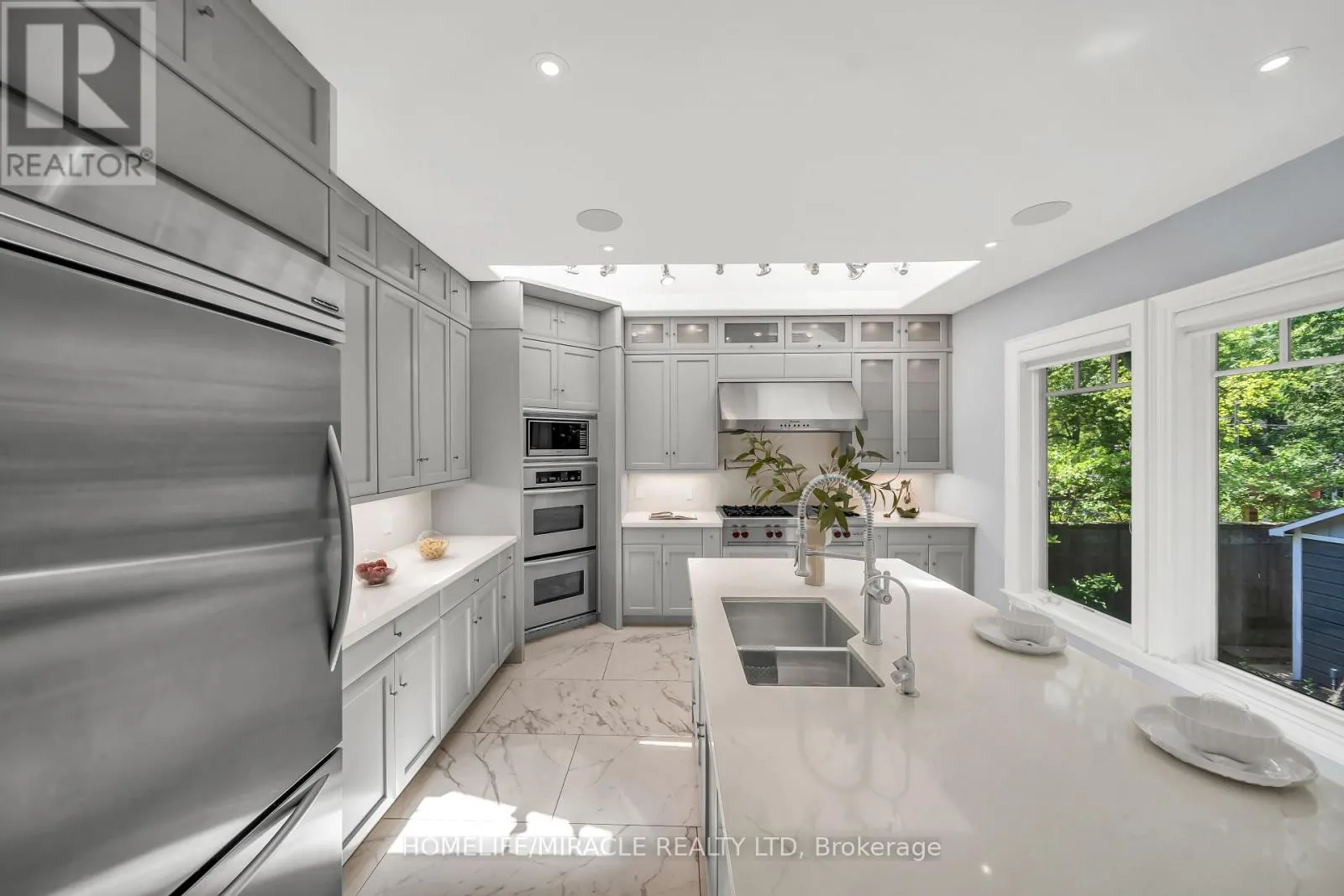 271 OAKHILL ROAD