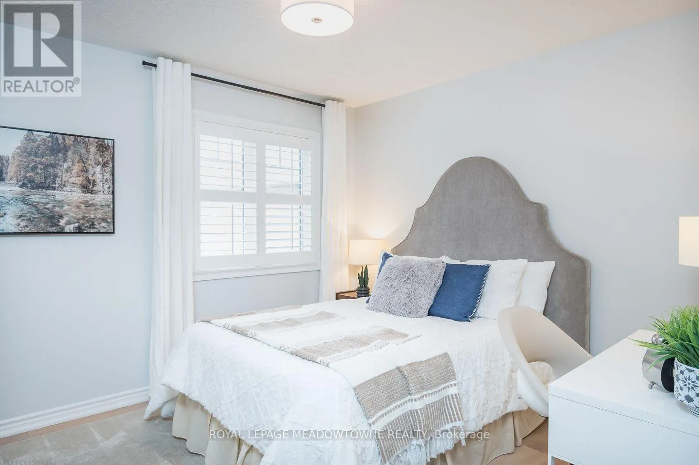 868 PAUPST PLACE