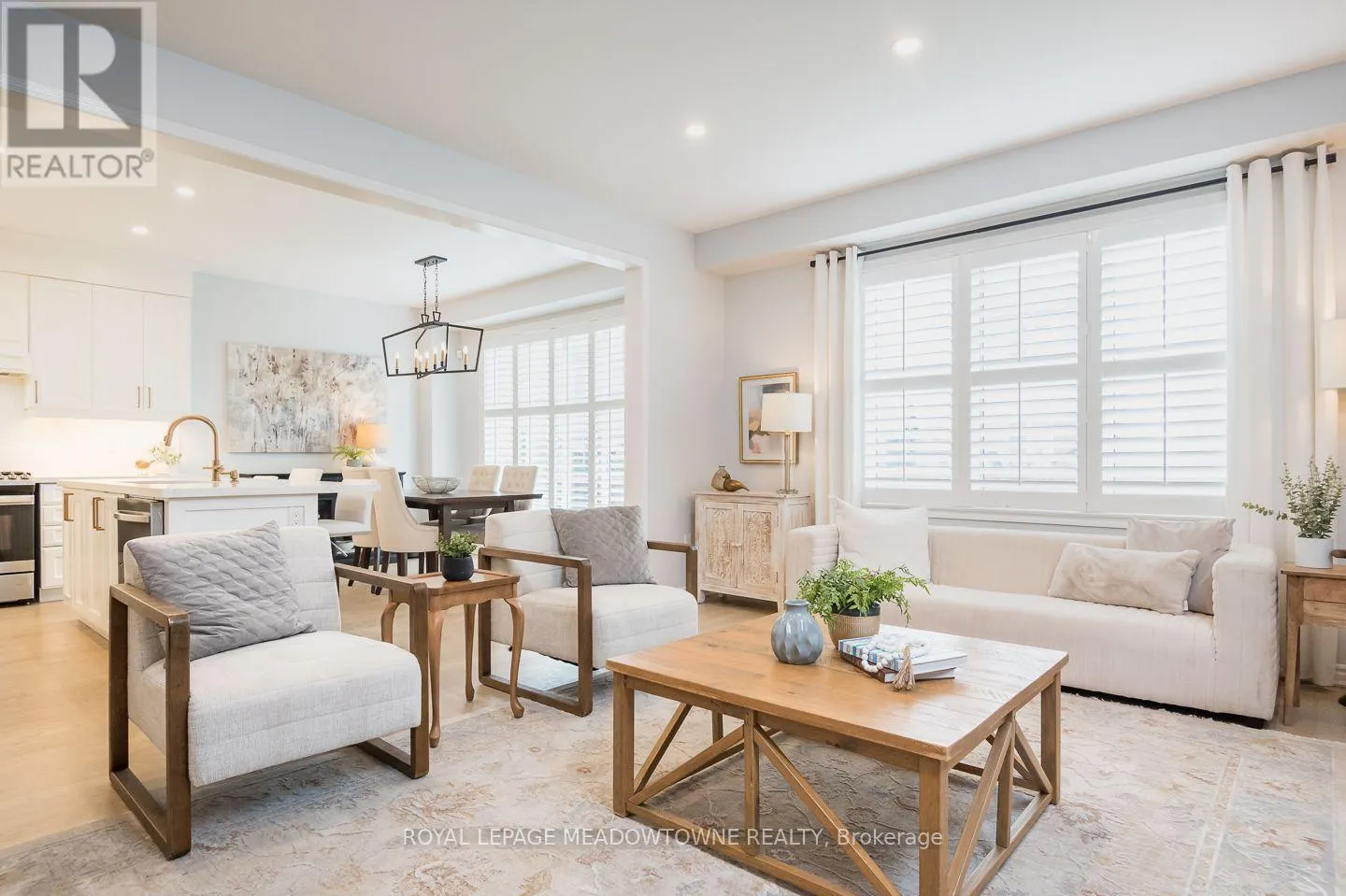 868 PAUPST PLACE