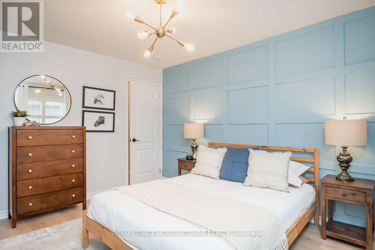 868 PAUPST PLACE