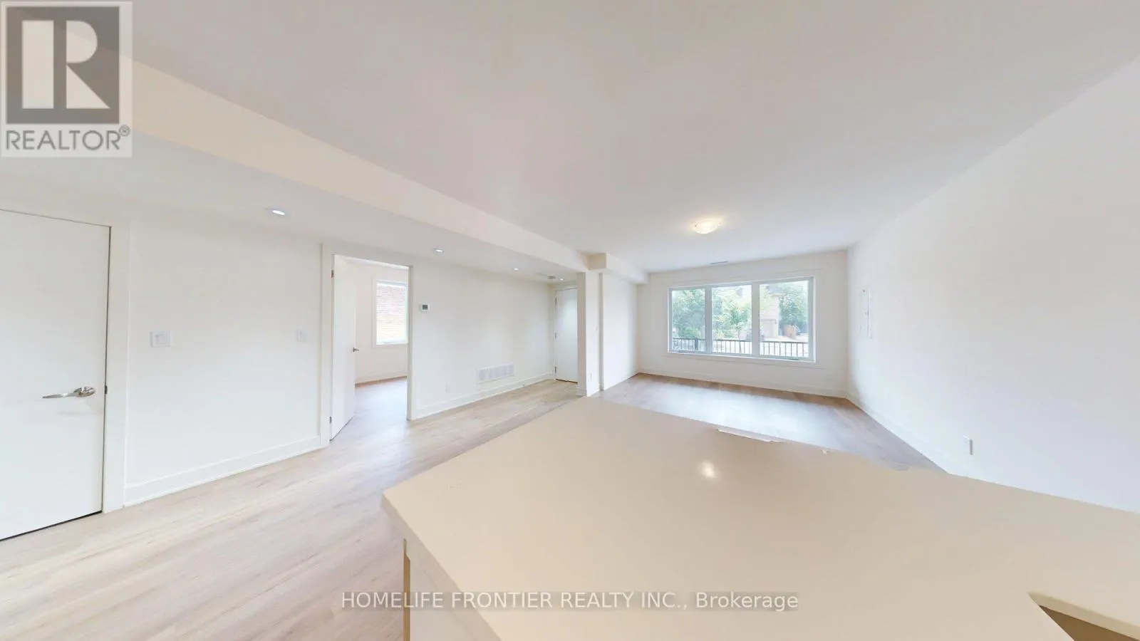 2 (MAIN) - 878 GLENCAIRN AVENUE