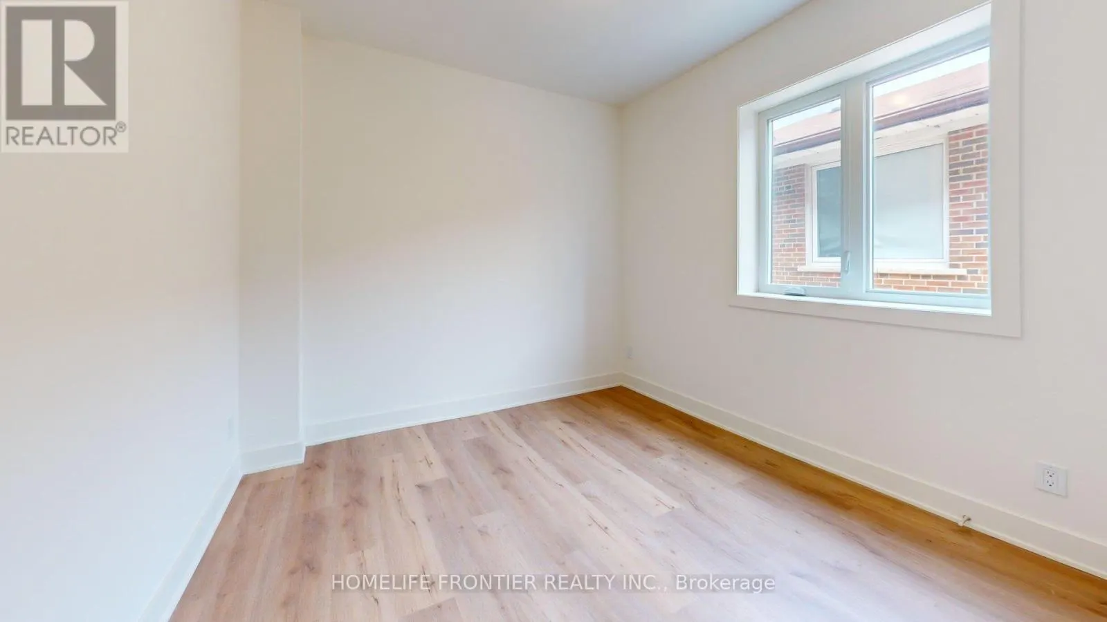 2 (MAIN) - 878 GLENCAIRN AVENUE