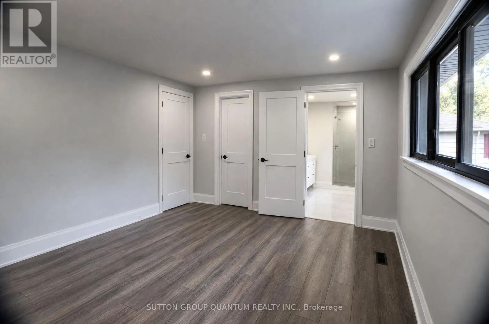 1237 SYCAMORE DRIVE