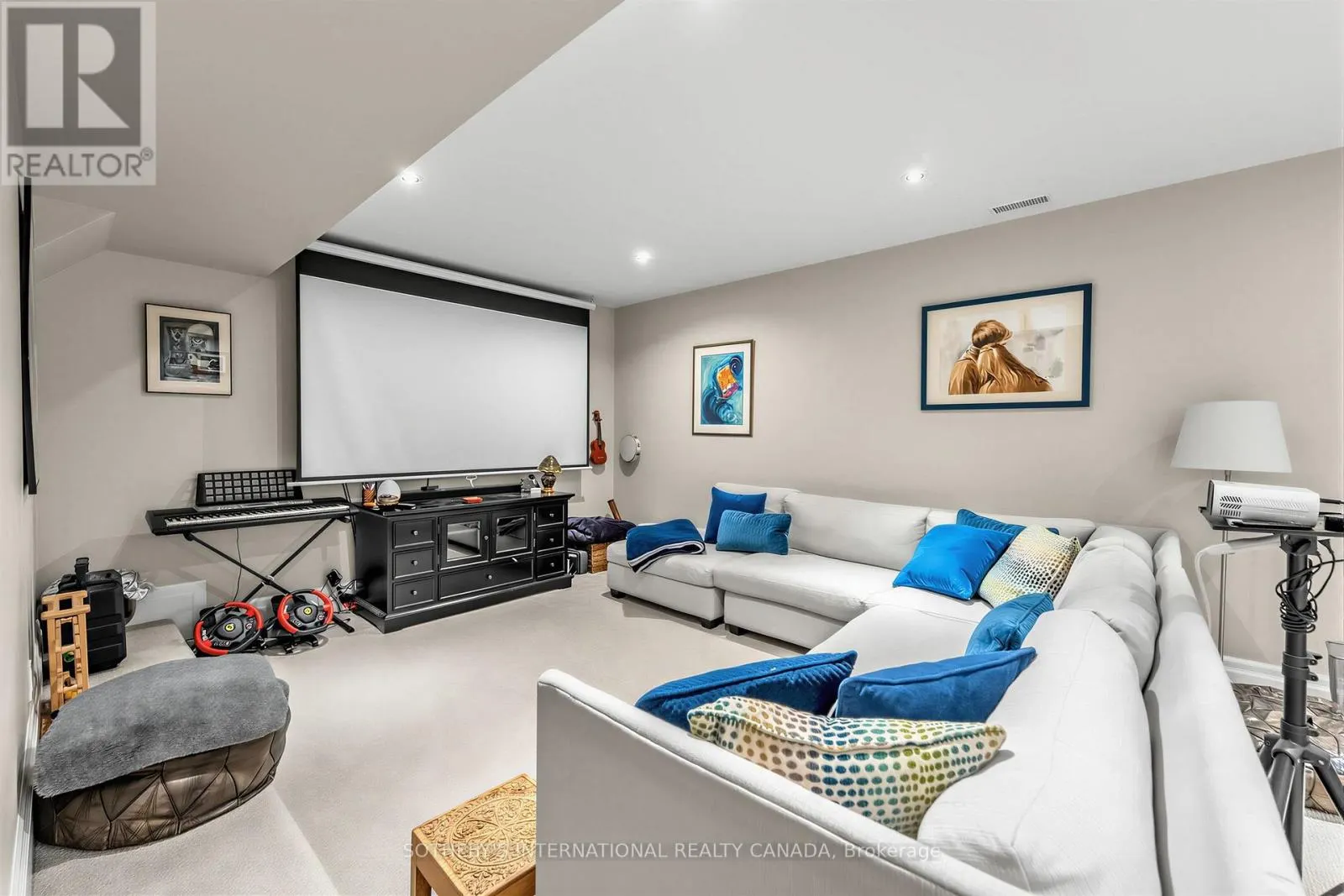 407 CAIRNCROFT ROAD