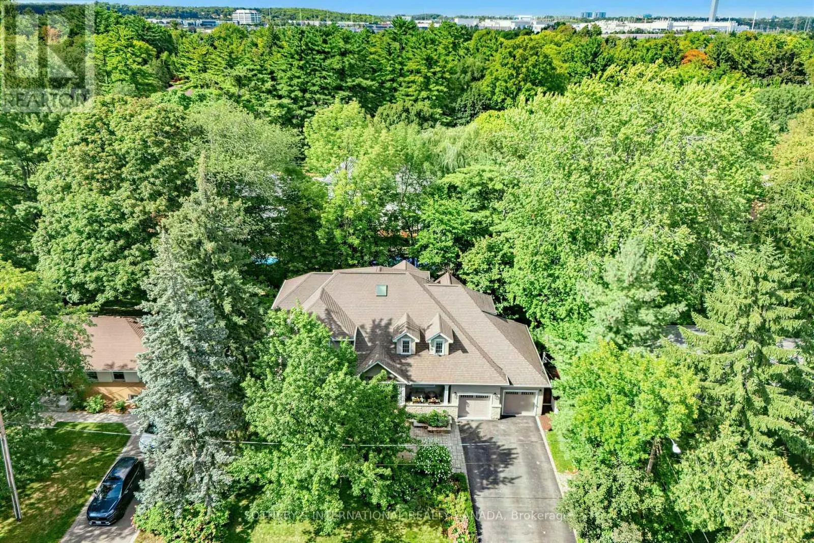 407 CAIRNCROFT ROAD