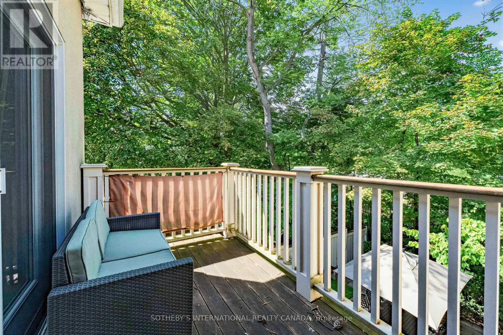 407 CAIRNCROFT ROAD
