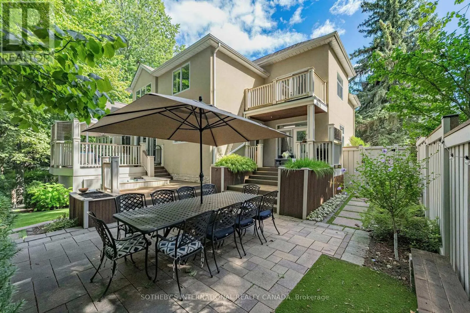 407 CAIRNCROFT ROAD