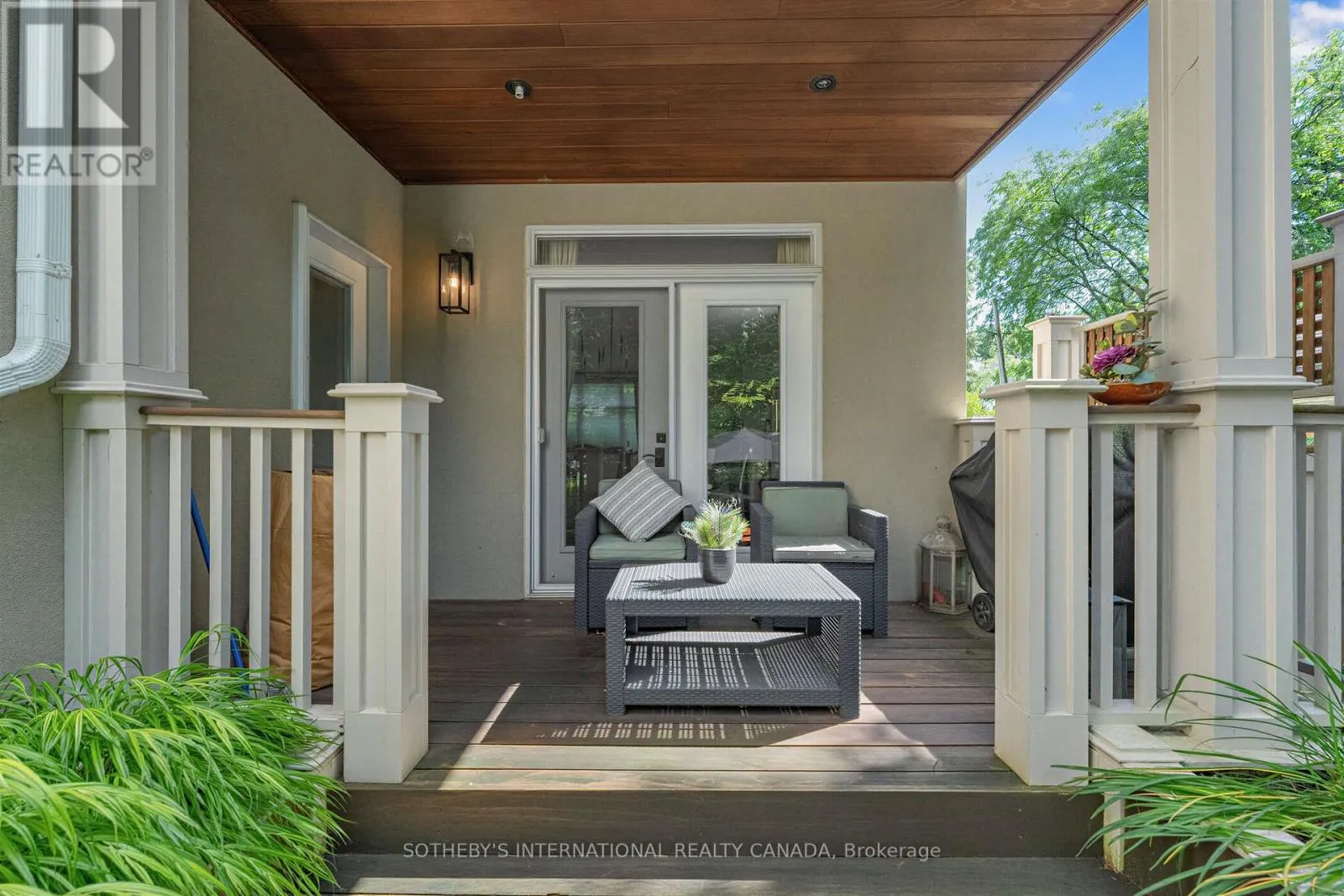 407 CAIRNCROFT ROAD