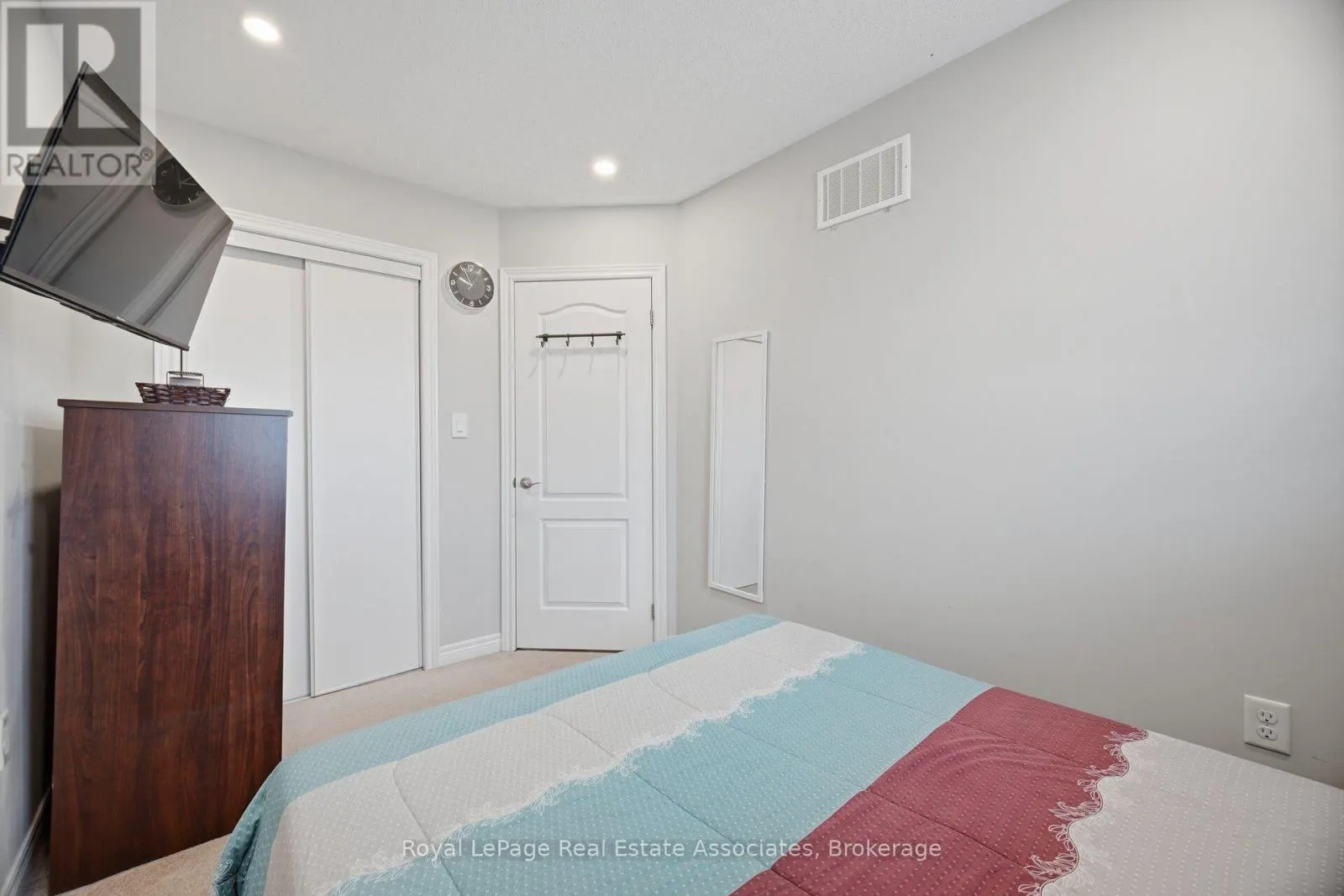 1451 GRANROCK CRESCENT