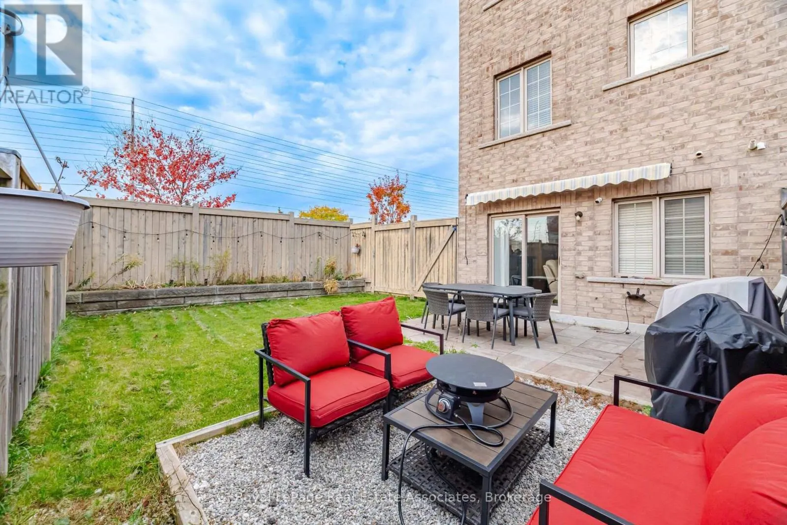 1451 GRANROCK CRESCENT