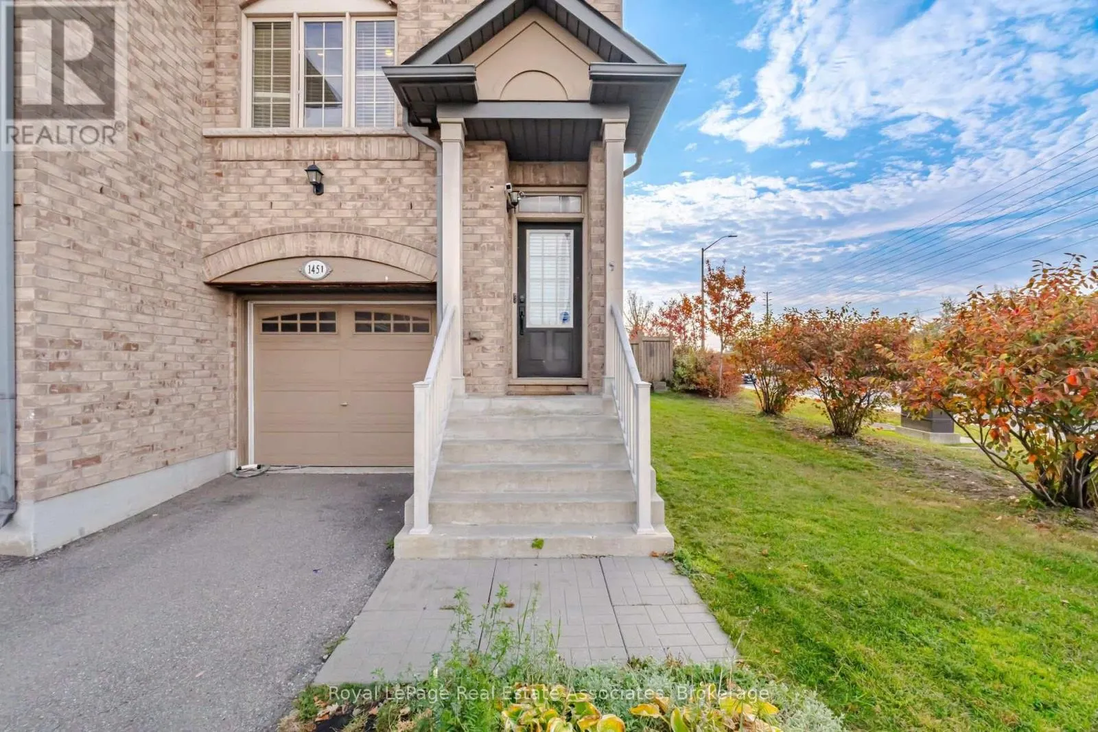 1451 GRANROCK CRESCENT