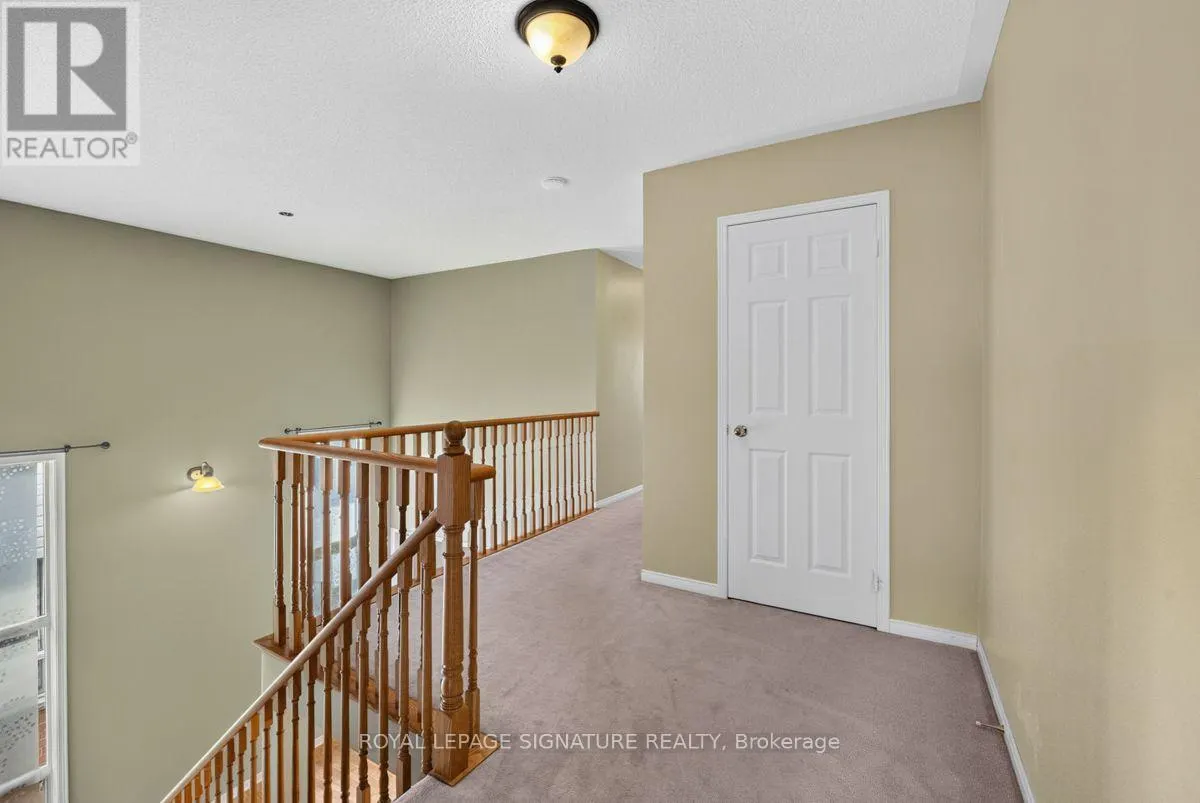 19 MOSSGROVE CRESCENT