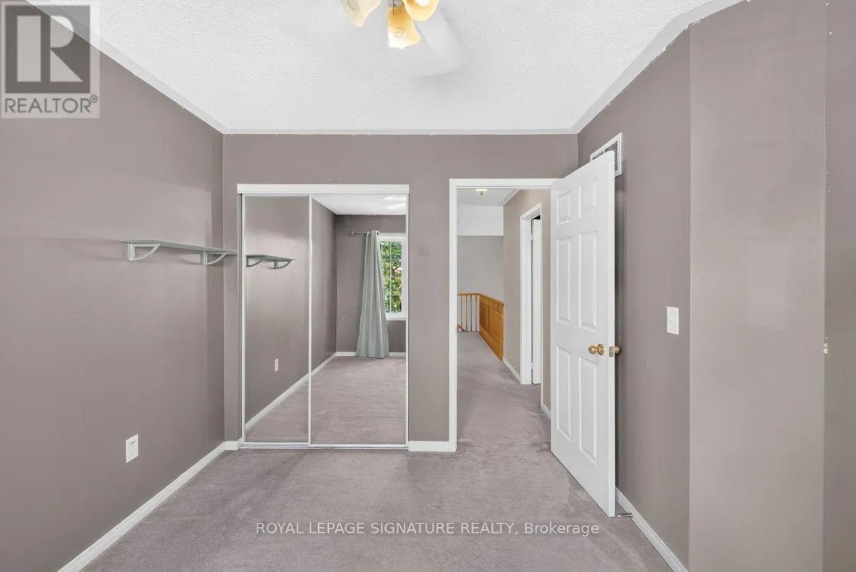 19 MOSSGROVE CRESCENT