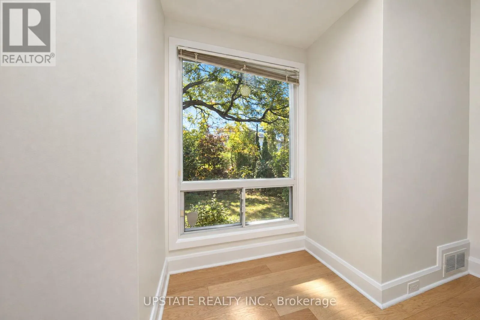 9 ELDERIDGE AVENUE