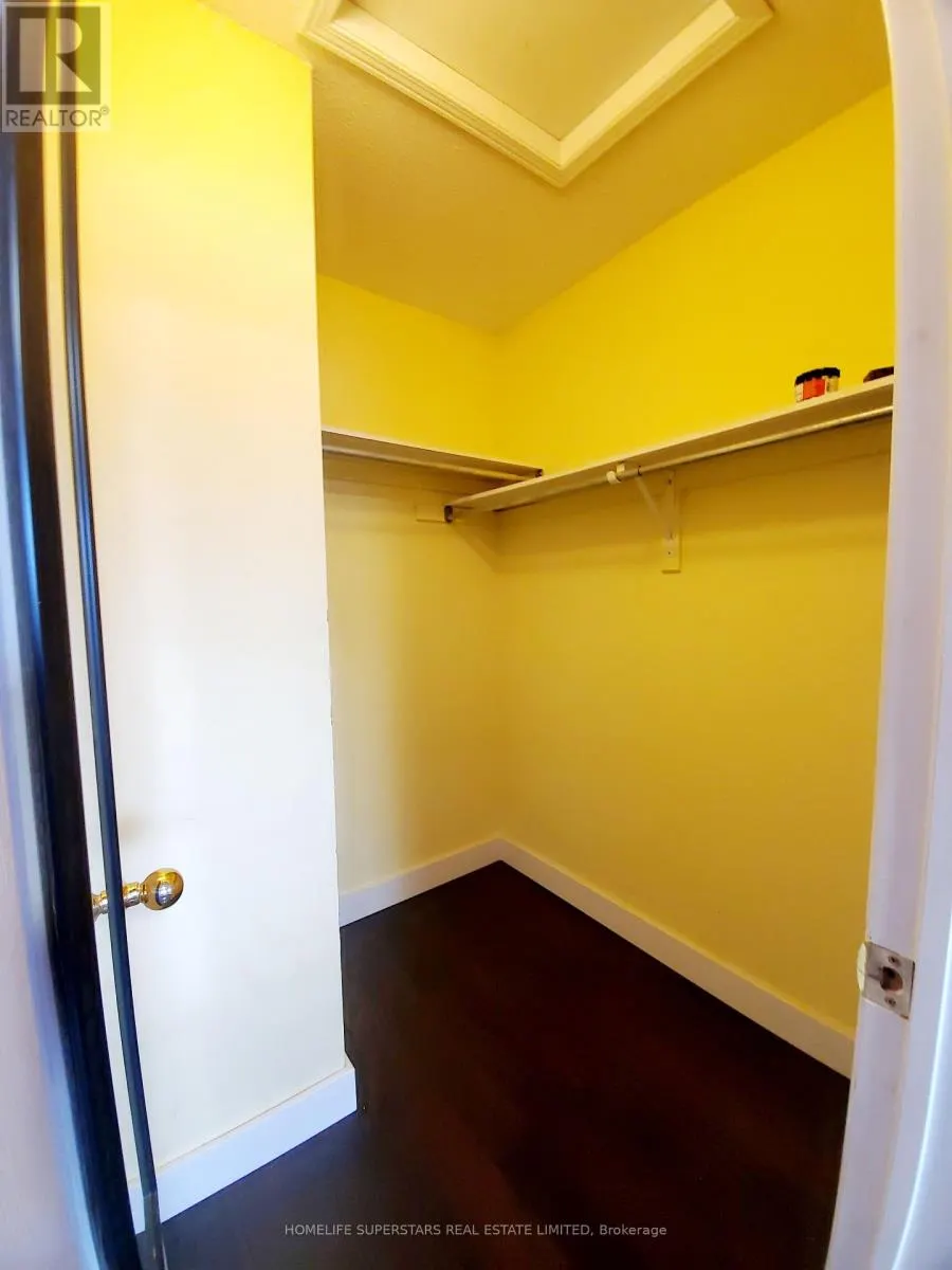 6096 WINDFLEET CRESCENT