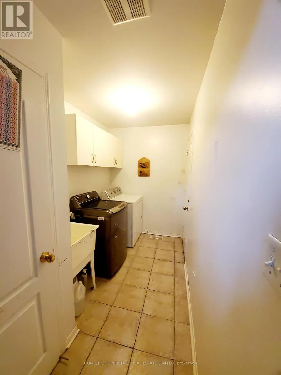 6096 WINDFLEET CRESCENT