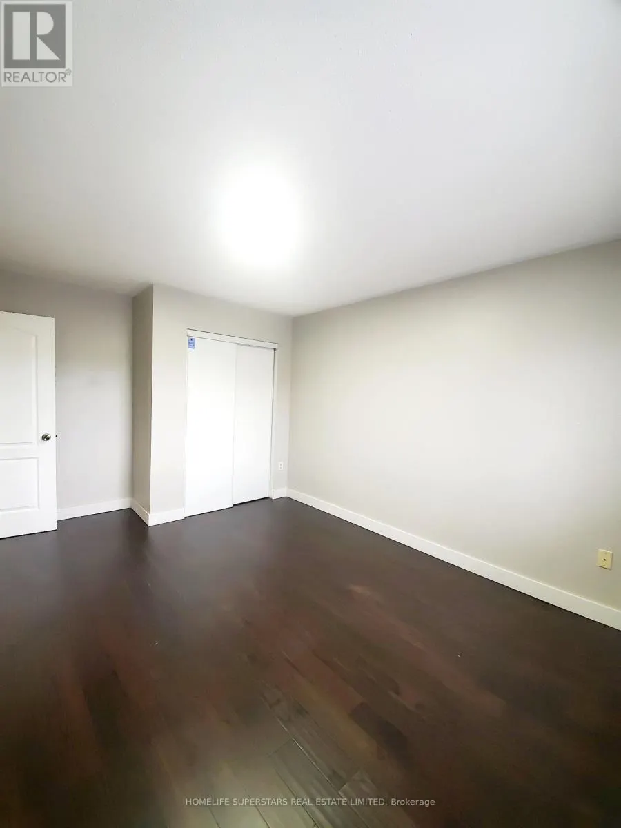 6096 WINDFLEET CRESCENT
