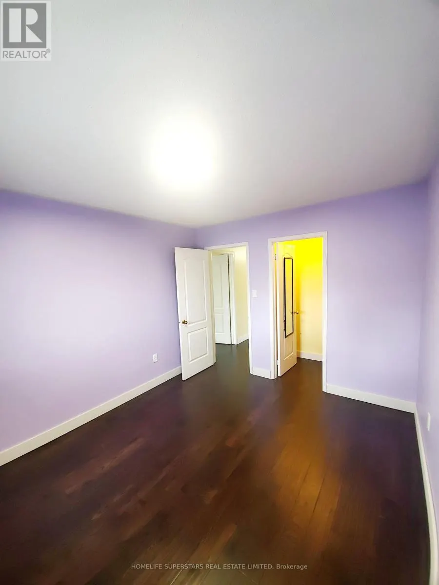 6096 WINDFLEET CRESCENT
