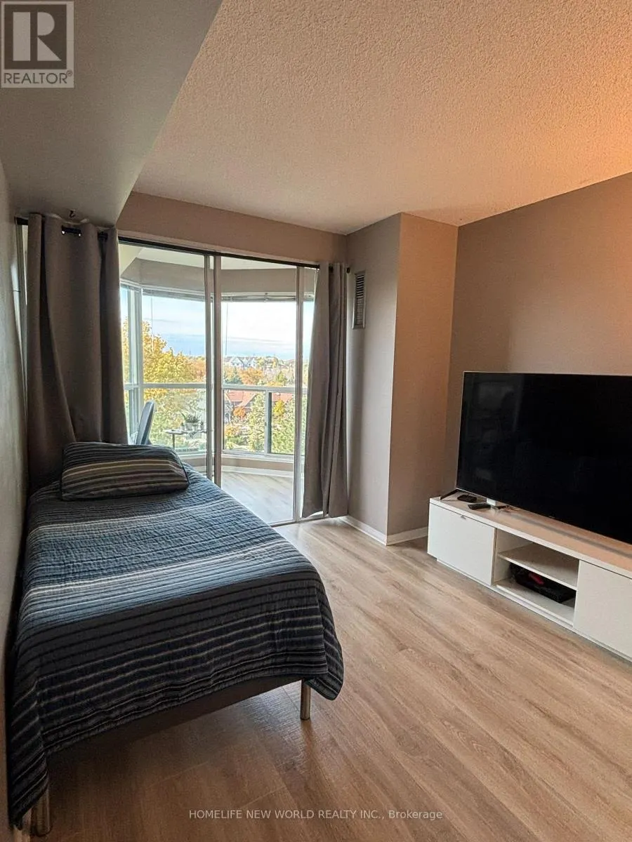 605 - 2177 BURNHAMTHORPE ROAD W