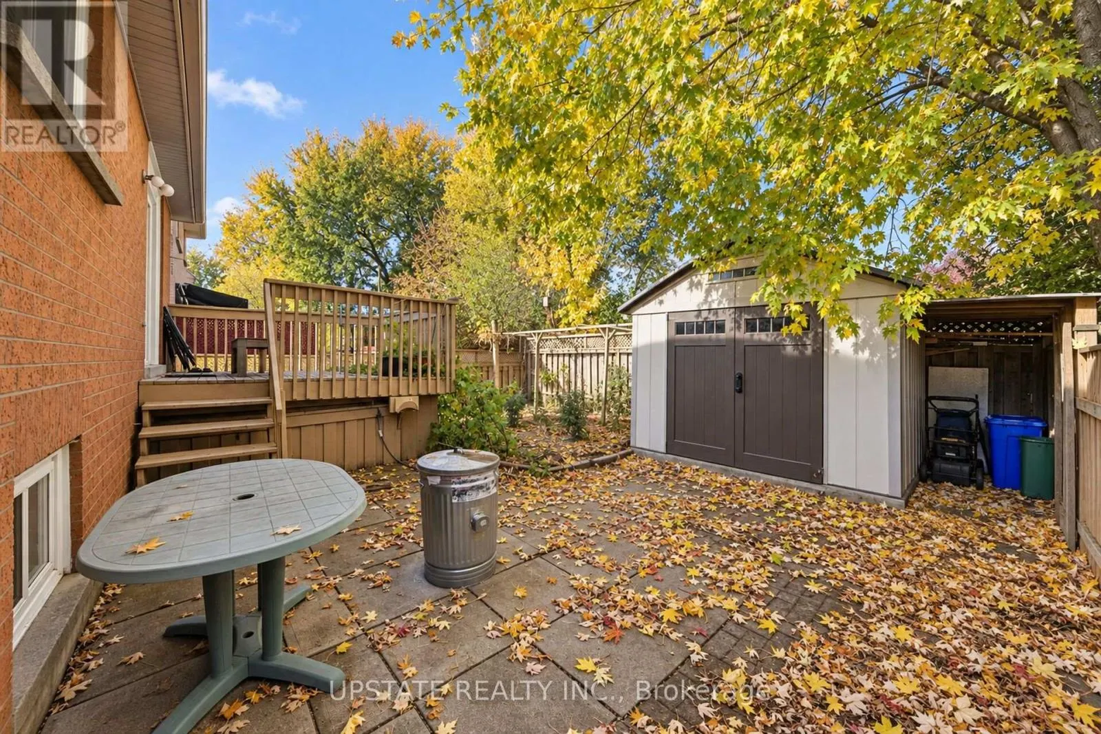 28 BRAEMORE ROAD